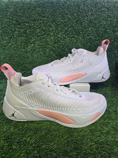 Jordan Luka Doncic 1 Mavericks - Size 10 Mens